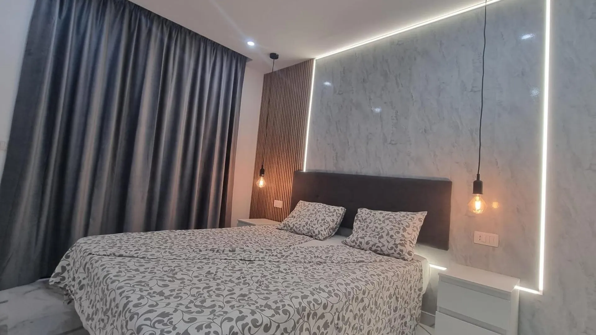 Casa Palmera 2 Only 150 Meters To The Beach, Heated Pool, Wifi, Sat-Tv, Terrace, Central Location, Washing Machine Playa de las Américas